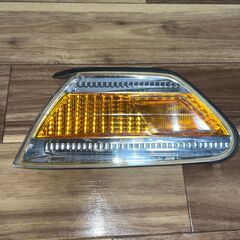TOYOTA トヨタ JZX100 マークⅡ ツアラーV 純正 ウインカーレンズ ウインカーランプ コーナーランプ 左右 コイト KOITO 22-252 GX100 前期の画像