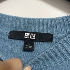 UNIQLOのプレミアムラムウールネックセーターです☺️の画像