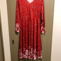 クリスマス　ワンピースの画像