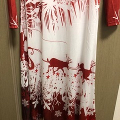 クリスマス　ワンピースの画像