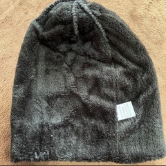 【新品未使用】ニット帽＆ネックウォーマー  2点セット ケーブル編み ボア裏地 グレー all-match✨  の画像