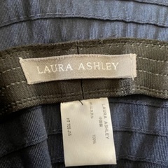 ローラアシュレイの帽子の画像