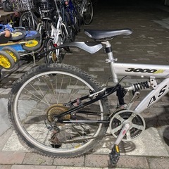 【5686】マウンテン　26インチ　12,700円（防犯・税込）の画像