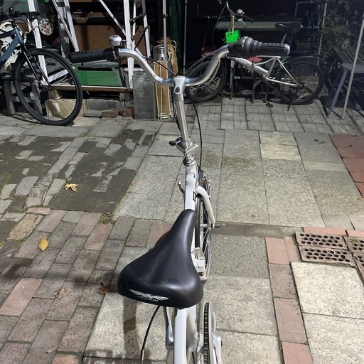 【5684】折り畳み　20インチ　12,700円（防犯・税込）