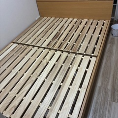 ダブルベッド　フレームの画像