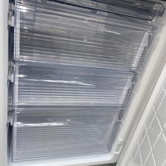 送料・設置込み可　冷蔵庫　310L  SHARP 2022年【分解クリーニング済み】の画像