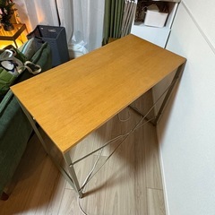 シンプルテーブル　デスクの画像