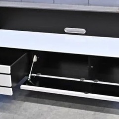 ✨🕊️大人のリビングを一瞬で格上げする—IDC大塚家具《カルラ Carra》ガラス天板×高級モダンTVボード＊白×ダークブラウンの名作デザイン／ハイタイプ160cm／リビング収納／AVボード💎🌿の画像