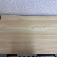 テーブル 食器棚 の画像