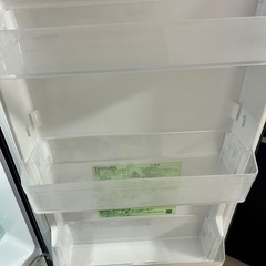 【東芝】TOSHIBA 冷蔵庫 ブラックの画像