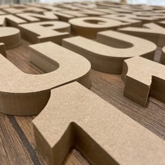 ウッドレター37個 10cm インテリア オブジェ アルファベット 数字の画像