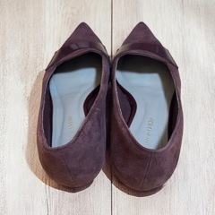 オデットエオディール 23.5cm パープル ポインテッド パンプスの画像