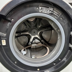 252 送料設置無料☆日立ドラム式洗濯機　11㌔乾燥機能付きの画像