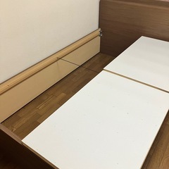 セミダブルベット（たっぷり収納付き）の画像