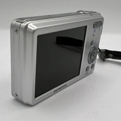【動作確認済み】OLYMPUS VG-110 デジタルカメラ シルバーの画像