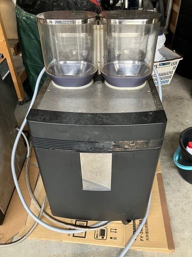 コーヒーマシン　WMF8000S