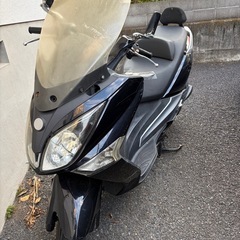SYM GTS125  エンジン実働の画像