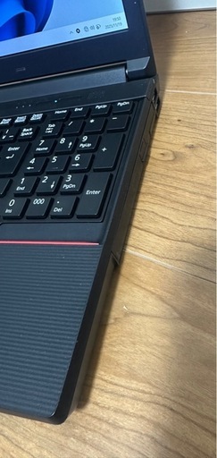 15.6型 富士通 A744/K i5 メモリ4GB SSD128GB W11