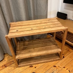 木製の棚の画像