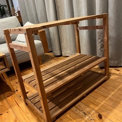 木製の棚の画像