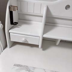 デスク　勉強机　ホワイト　インテリア　チェア　椅子付きの画像