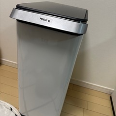 ゴミ箱②の画像