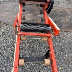 クボタ 床土入機 SH-4M 覆土 苗箱 苗床 床土入れ機 播種機の画像