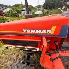 トラクターの画像