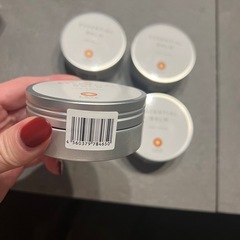 エッシェンシャルバームの画像