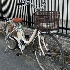 ＜動作美品車＞ブリヂストン・アシスタ・26インチ電動アシスト自転車・鍵は1発2錠/サドルも新品・パンク無料修理券付の画像