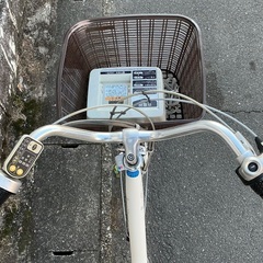 ＜動作美品車＞ブリヂストン・アシスタ・26インチ電動アシスト自転車・鍵は1発2錠/サドルも新品・パンク無料修理券付の画像