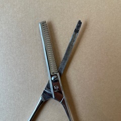 ハサミ【カットシザースキハサミ】の画像