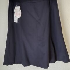 レディーススーツ　（未使用、新品）の画像