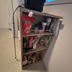 キッチン収納台の画像