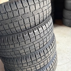155/65R13 トーヨータイヤ　スタッドレスの画像