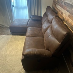 三人掛けソファー（電動リクライニング付）の画像