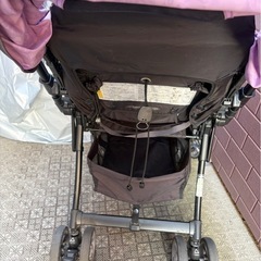 コンビ  ベビーカー 差し上げますの画像