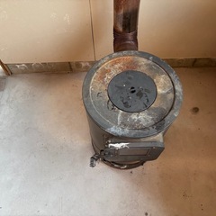 キャンプ等に！薪ストーブの画像