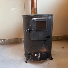 キャンプ等に！薪ストーブの画像