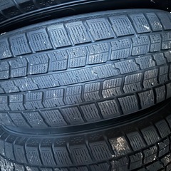 ハイエース スタッドレス バリ山の画像