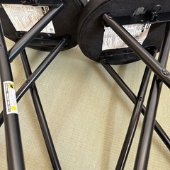 譲渡確定済✴︎折りたたみ椅子　黒　丸椅子　スツール　収納　コンパクト　スリムの画像