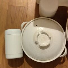 11月25日処分予定　土鍋等色々の画像