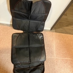 チャイルドシート下敷きの画像