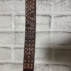 本革　スタッズレザーベルトの画像