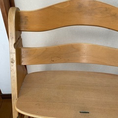 子供用椅子の画像