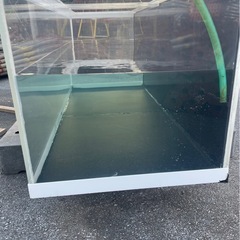 1800 水槽の画像