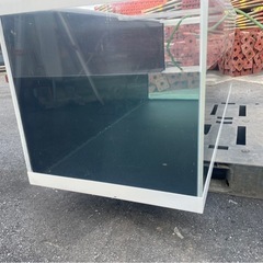 1800 水槽の画像