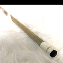 中古ビリヤードキューの画像