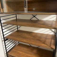 食器棚、スチールラックの画像