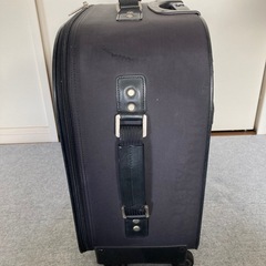 キャリーケースの画像